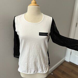 Ravel Black & White Sheer Sleeve Stripe Back Top Sz M